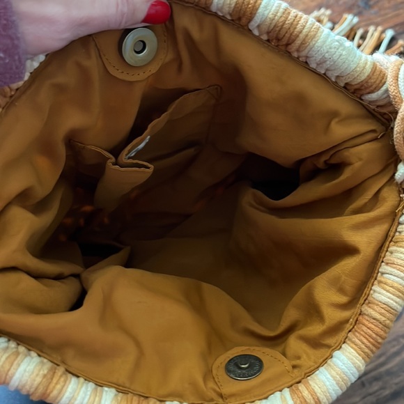 Macrame Purse From LaurieBelles - Picture 3 of 4